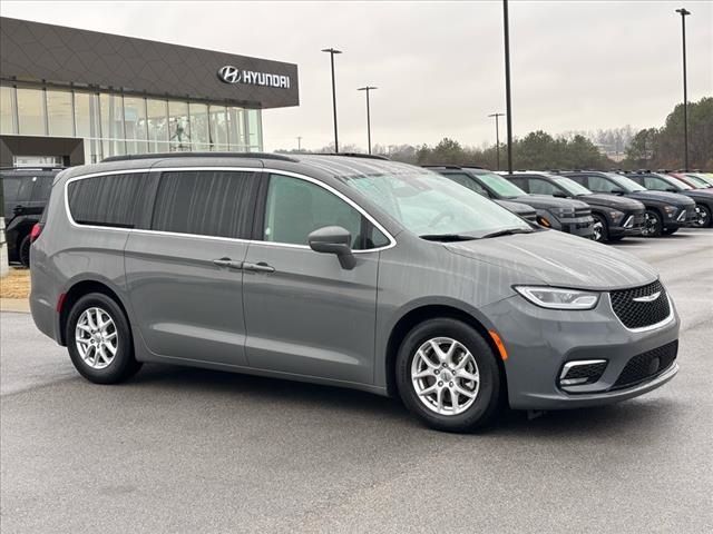 2022 Chrysler Pacifica Touring-L