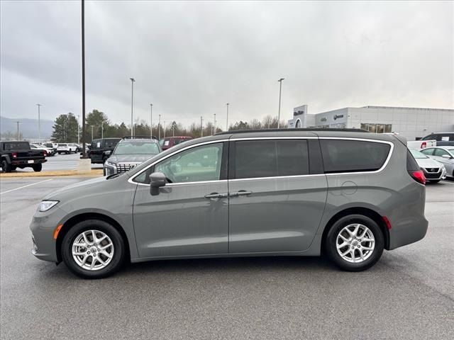 2022 Chrysler Pacifica Touring-L