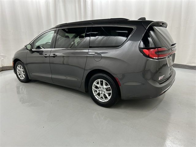 2022 Chrysler Pacifica Touring-L