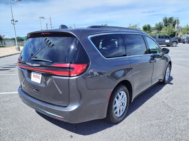 2022 Chrysler Pacifica Touring-L