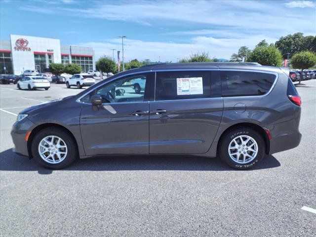 2022 Chrysler Pacifica Touring-L