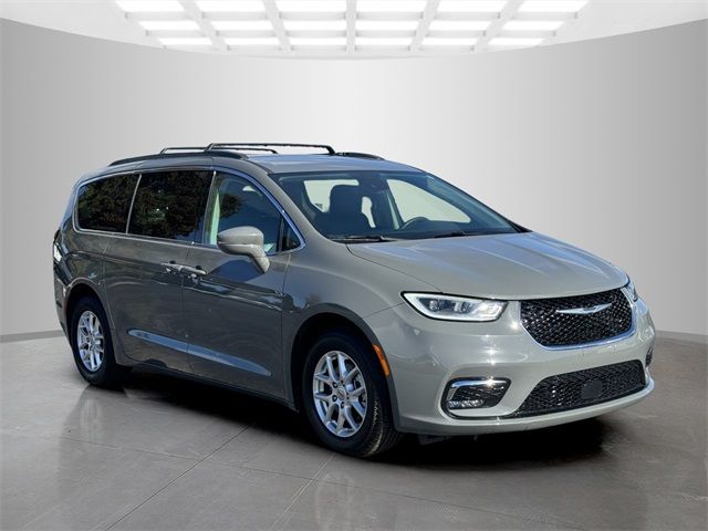 2022 Chrysler Pacifica Touring-L