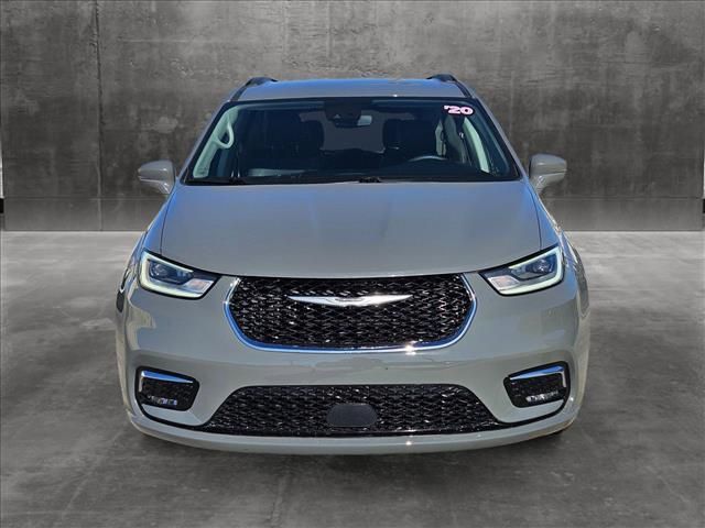 2022 Chrysler Pacifica Touring-L