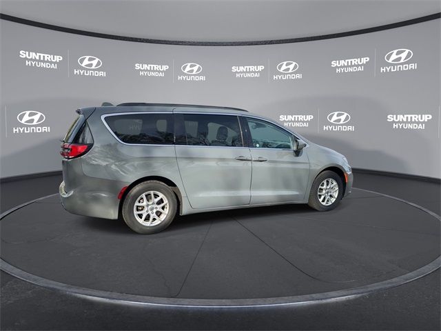 2022 Chrysler Pacifica Touring-L