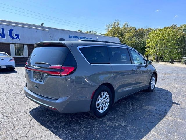 2022 Chrysler Pacifica Touring-L