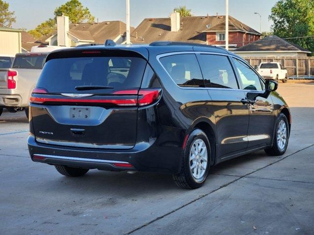 2022 Chrysler Pacifica Touring-L