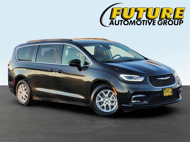 2022 Chrysler Pacifica Touring-L