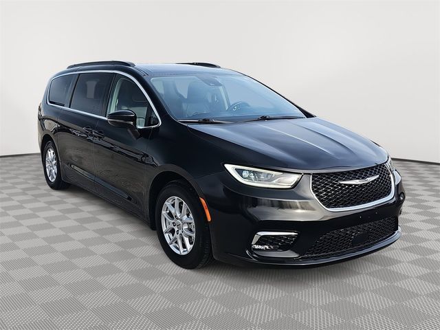 2022 Chrysler Pacifica Touring-L