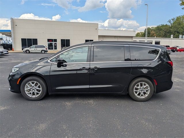 2022 Chrysler Pacifica Touring-L