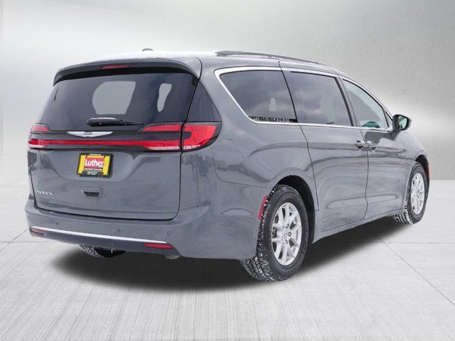 2022 Chrysler Pacifica Touring-L