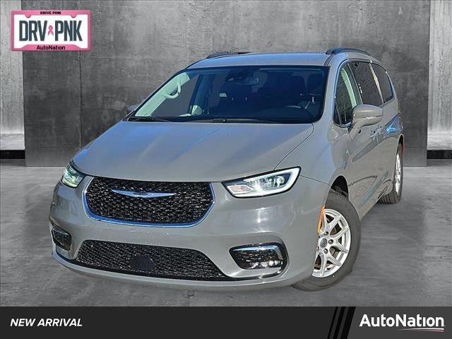 2022 Chrysler Pacifica Touring-L