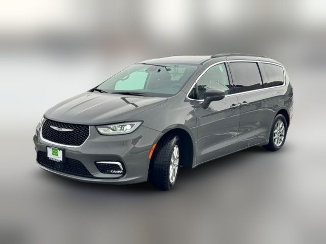 2022 Chrysler Pacifica Touring-L