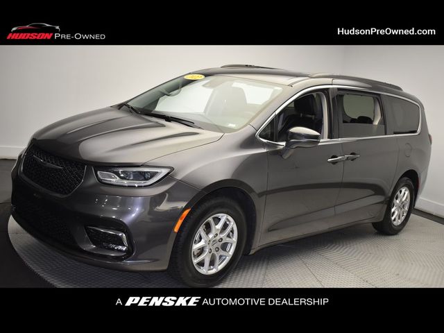 2022 Chrysler Pacifica Touring-L