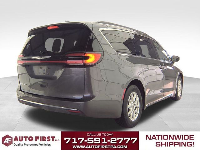 2022 Chrysler Pacifica Touring-L