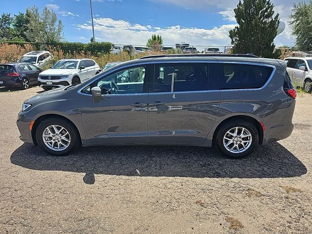 2022 Chrysler Pacifica Touring-L