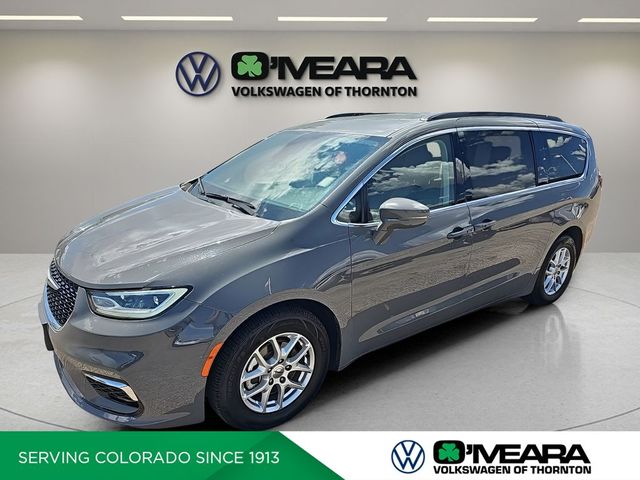 2022 Chrysler Pacifica Touring-L