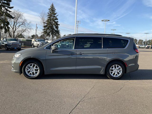 2022 Chrysler Pacifica Touring-L