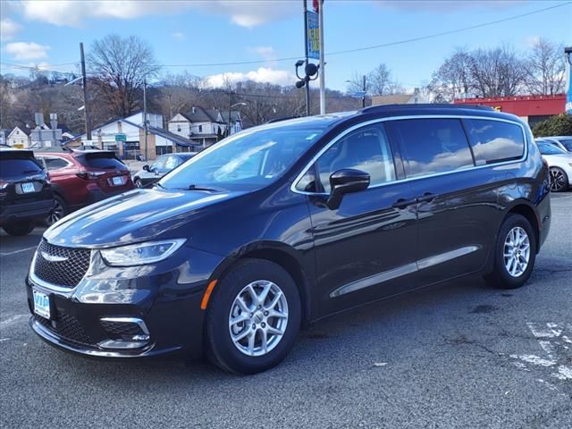 2022 Chrysler Pacifica Touring-L