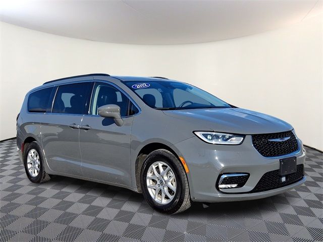 2022 Chrysler Pacifica Touring-L