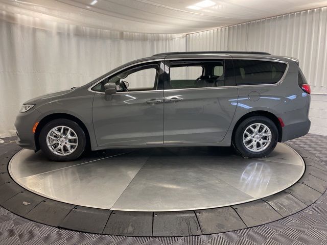 2022 Chrysler Pacifica Touring-L