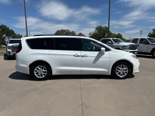 2022 Chrysler Pacifica Touring-L