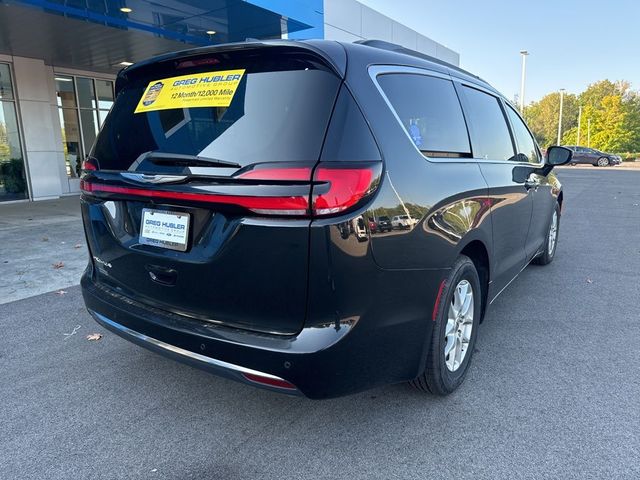 2022 Chrysler Pacifica Touring-L