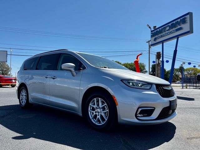 2022 Chrysler Pacifica Touring-L