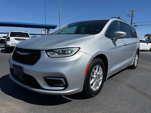 2022 Chrysler Pacifica Touring-L