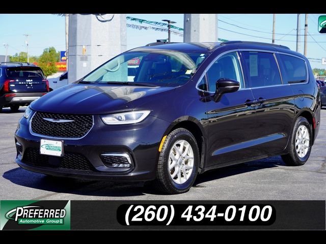 2022 Chrysler Pacifica Touring-L