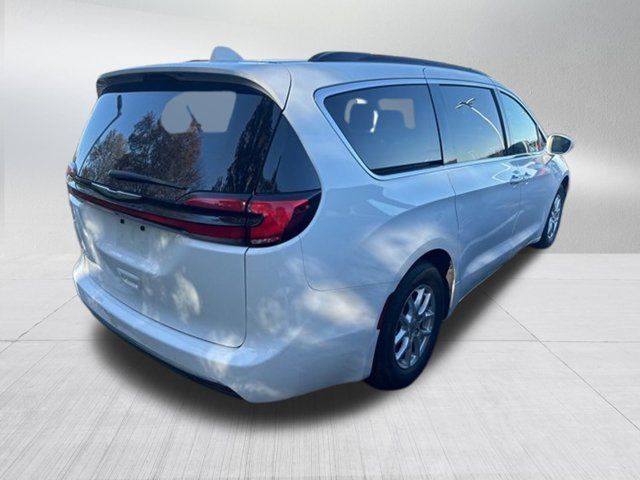 2022 Chrysler Pacifica Touring-L