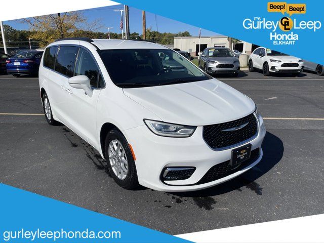 2022 Chrysler Pacifica Touring-L