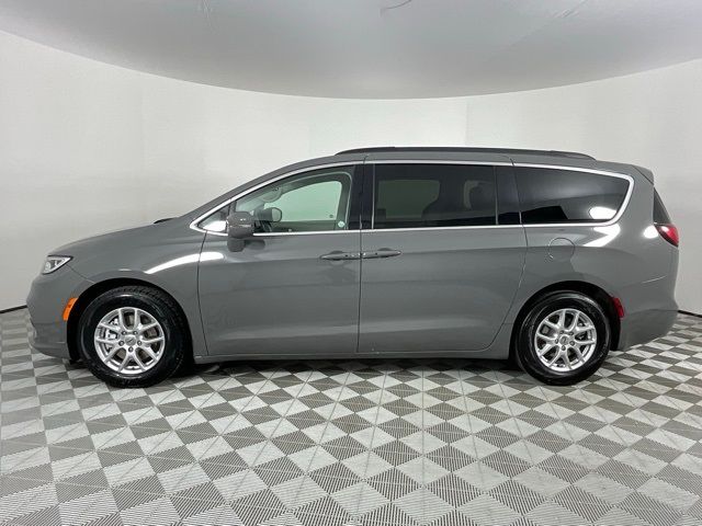 2022 Chrysler Pacifica Touring-L