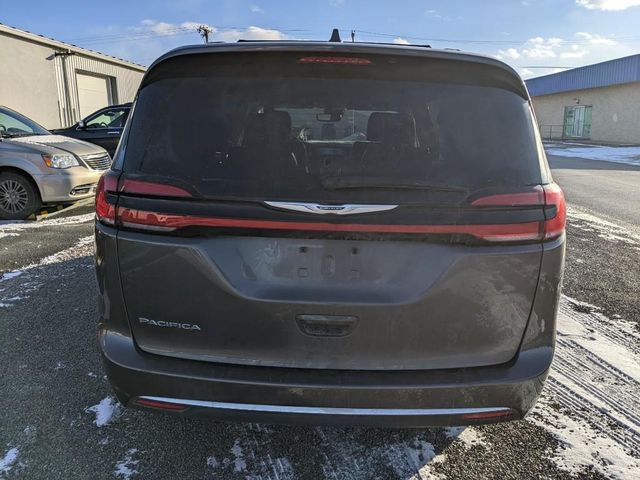 2022 Chrysler Pacifica Touring-L