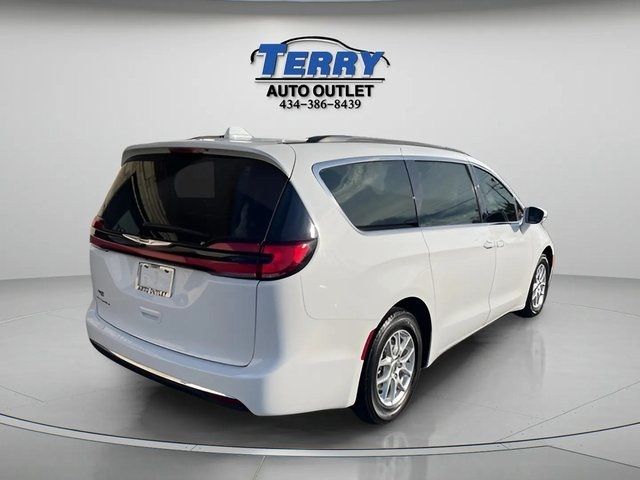 2022 Chrysler Pacifica Touring-L