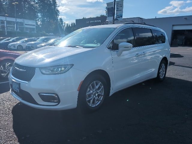 2022 Chrysler Pacifica Touring-L