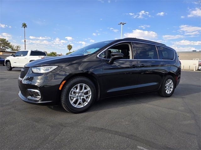 2022 Chrysler Pacifica Touring-L