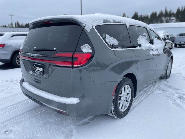 2022 Chrysler Pacifica Touring-L