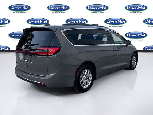 2022 Chrysler Pacifica Touring-L