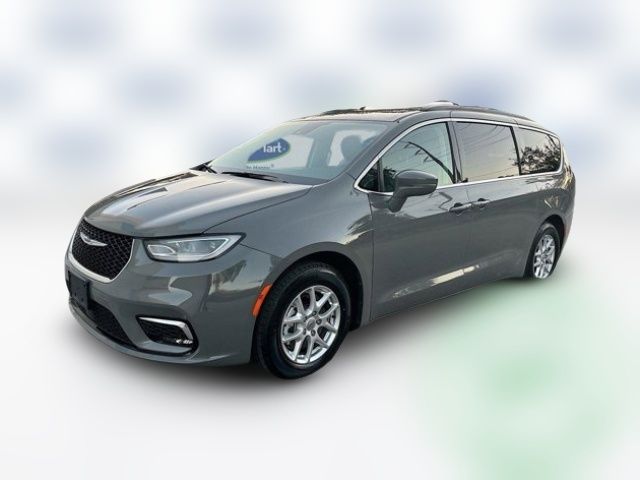 2022 Chrysler Pacifica Touring-L