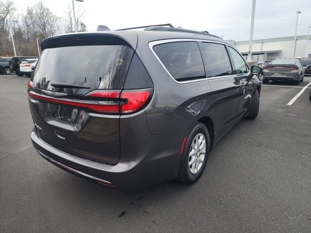 2022 Chrysler Pacifica Touring-L