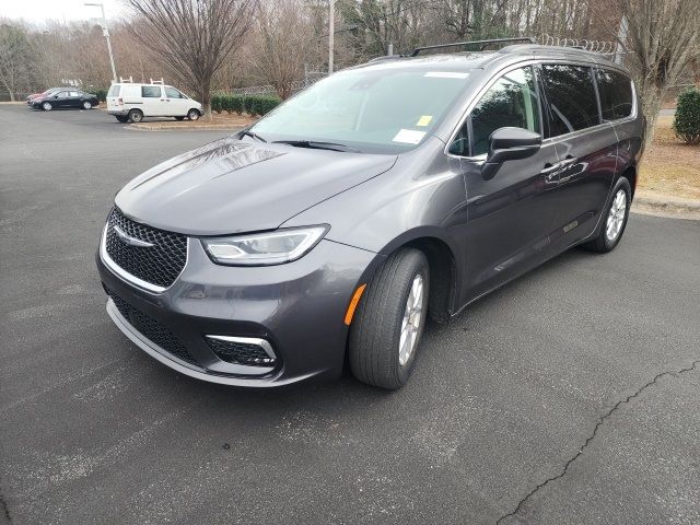 2022 Chrysler Pacifica Touring-L