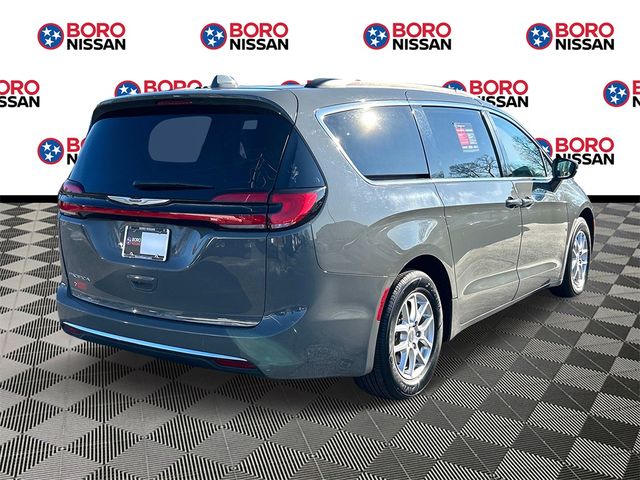 2022 Chrysler Pacifica Touring-L