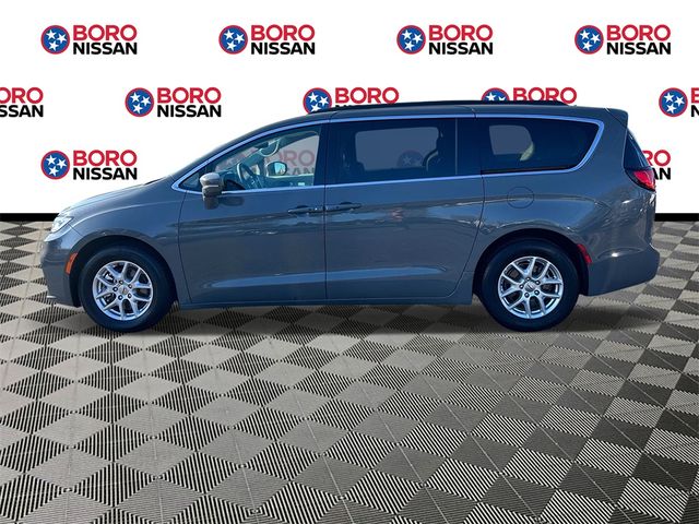 2022 Chrysler Pacifica Touring-L