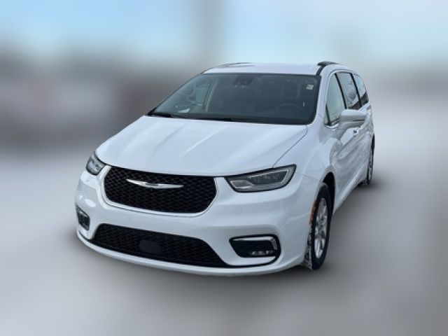 2022 Chrysler Pacifica Touring-L