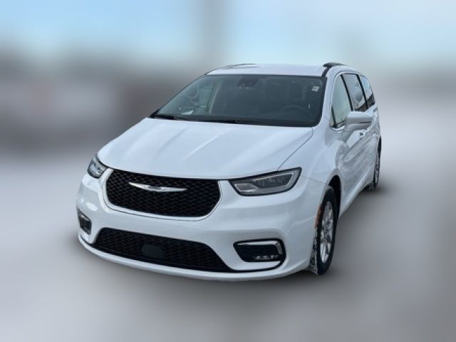 2022 Chrysler Pacifica Touring-L