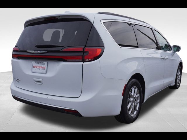 2022 Chrysler Pacifica Touring-L