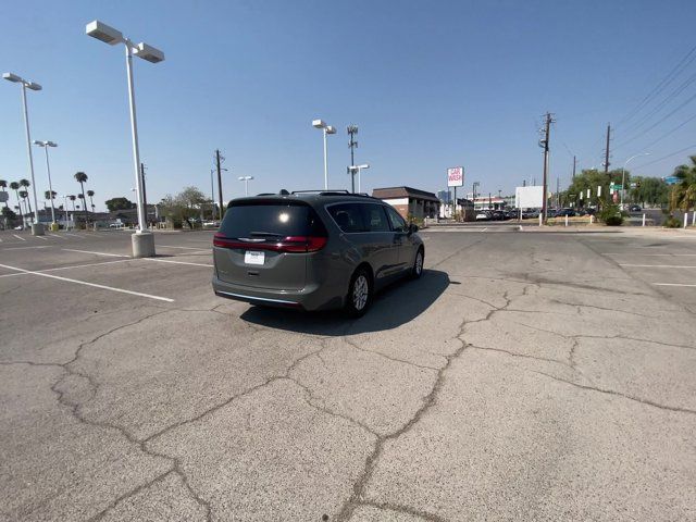 2022 Chrysler Pacifica Touring-L