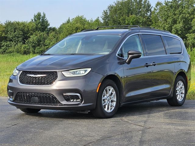 2022 Chrysler Pacifica Touring-L