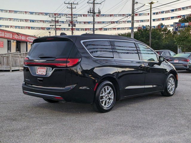 2022 Chrysler Pacifica Touring-L