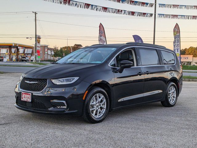 2022 Chrysler Pacifica Touring-L